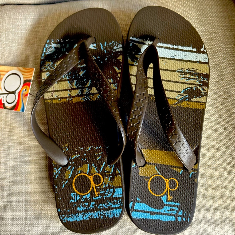 OP men’s flip flops size 9/10 (NWT)